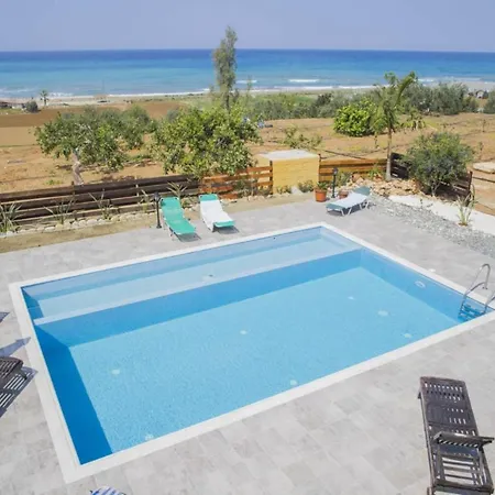 Adonis Villa *
