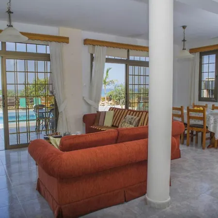 Adonis Villa *